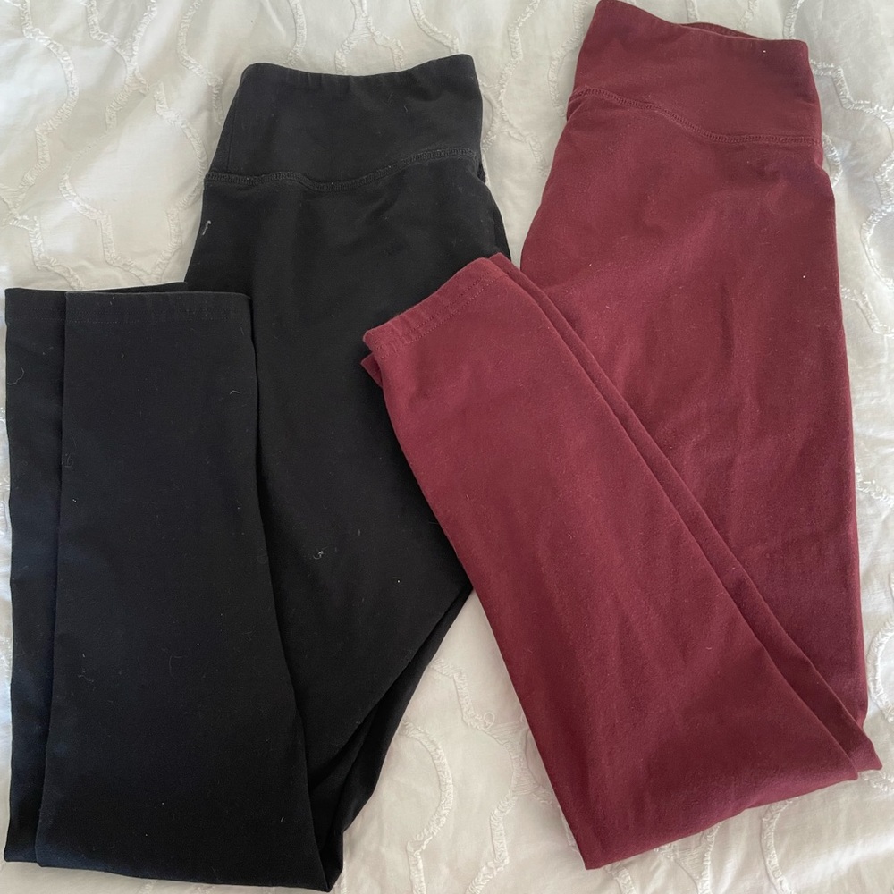 2 pairs Aerie leggings